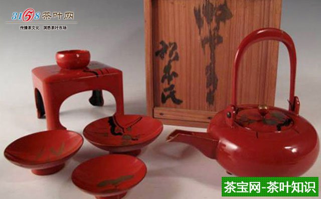 具有艺术魅力的瓷器茶具的优点